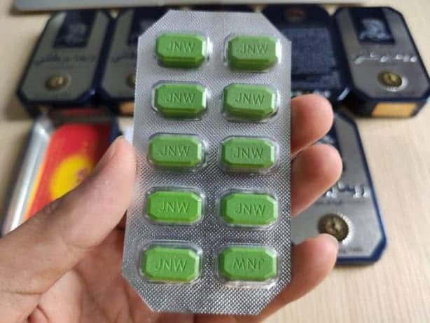 Viên Ngựa Thái thật trên tay